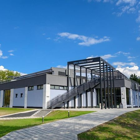 Ada Adica Prenociste Sport Wellness Centar - Bazeni旅舍 外观 照片