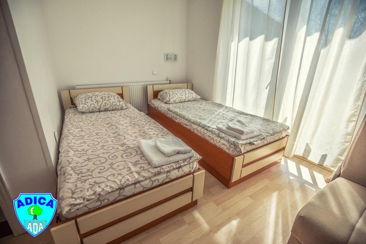 Ada Adica Prenociste Sport Wellness Centar - Bazeni旅舍 外观 照片
